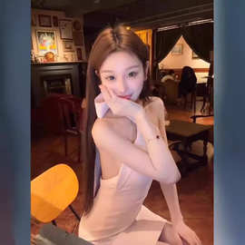 TZ3824夏季新款女装小个子性感挂脖连衣裙小众设计修身包臀短裙子