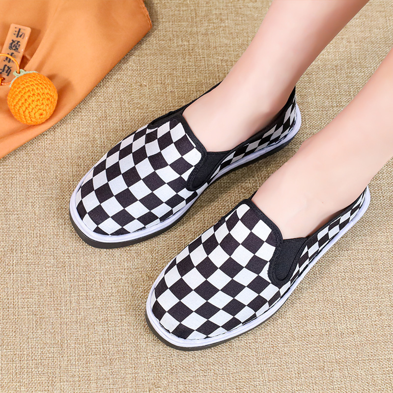 Auténticos de las mujeres planas transpirables viejos zapatos de tela de Beijing jóvenes pies anchos resistentes al desgaste zapatos de tela genuina retro campus antideslizante