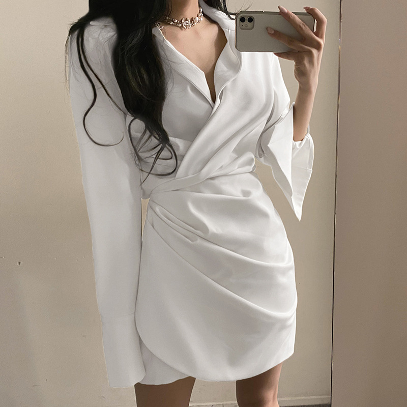 solid color long-sleeved deep V-neck kink irregular dress NSGWY117404