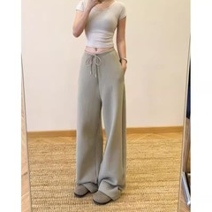 カーキ色のカーブナイフ版のストレート筒の狭い腰の頭の衛のズボンの女性のデザイン感の怠惰な風のカジュアルなアーチ形のバナナのテーパードパンツ