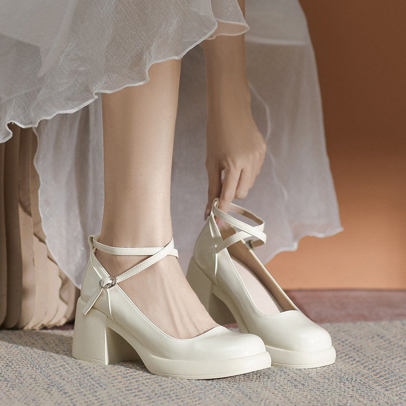 Mary Jane Shoes Women's Plus Fat 2023 New Cross Strap Buckle Single-layer Shoes Women's Thick Heeled Large Size Women's Wide Foot Shoes