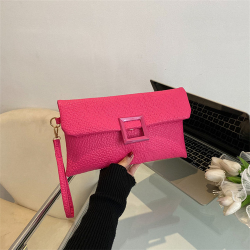 Popular Women's Handbags  Spring New Ladies Envelope Bags Simple Retro Handheld Bags Casual Tote Bags for Women
