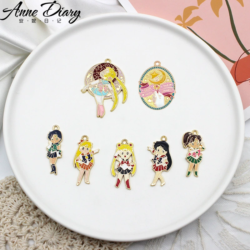 Металлическая подвеска-талисман Sailor Moon S1, сплав с эмалью, легкая, 10 вариантов дизайна