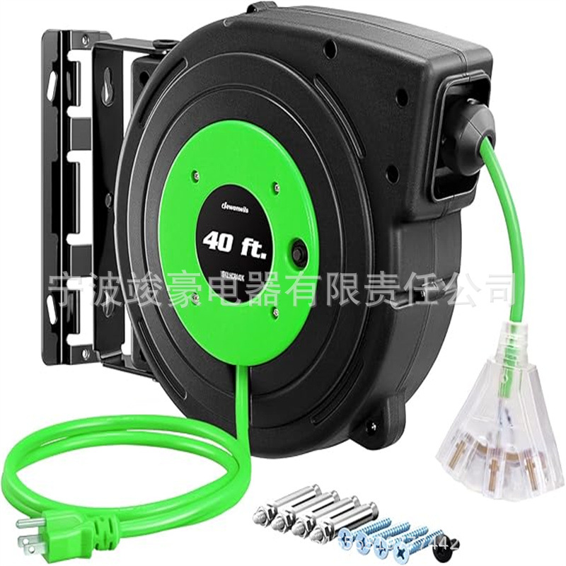 伸缩延长线盘，重型 14AWG/3C SJTOW 电源线，带灯三重抽头插座