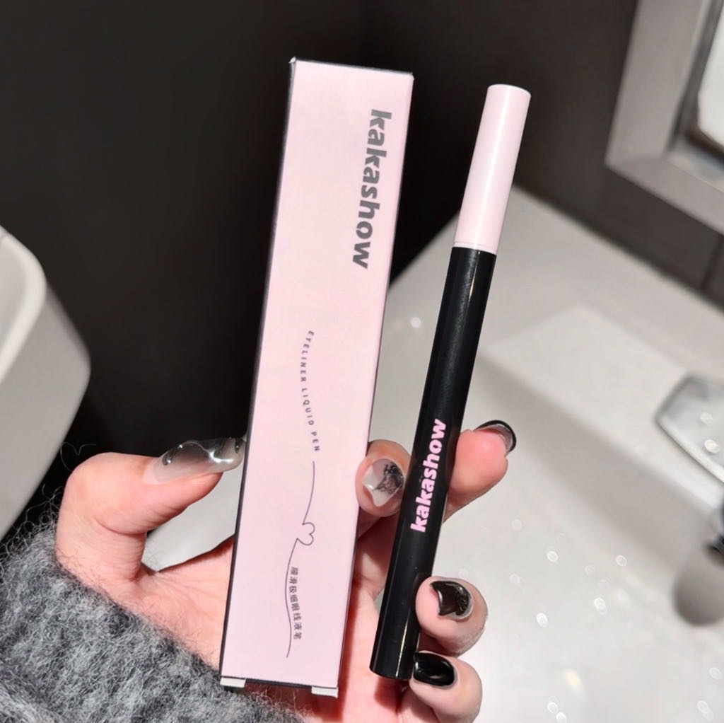 kakashow Smooth Ultra-fine eyeliner Liquid is smooth, waterproof, sweat-proof and does not smudge. It is suitable for beginners to naturally lower their eyelashes undefined