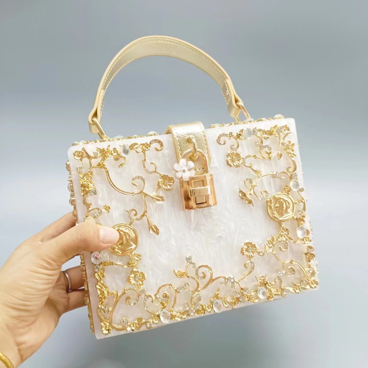 Geantă de seară acrilică cu diamant sculptat în metal gol, geantă de umăr crossbody pentru femei, geantă de damă la reducere_voghion.com