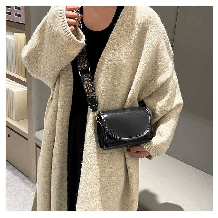 Trendy Shoulder Bag