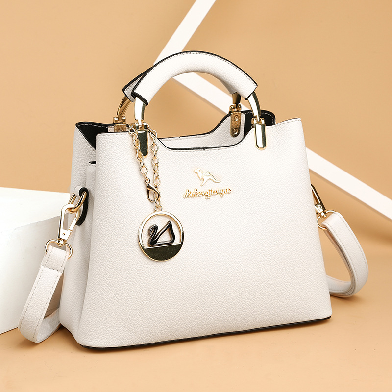 Messenger Bag Image 2