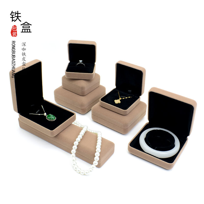 现货珠宝首翡翠吊坠盒戒指盒项链饰品盒挂件包装盒批发礼盒