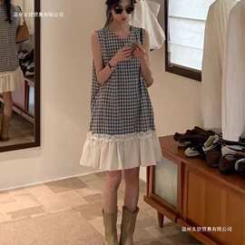 韩系黑白格无袖花边拼接连衣裙女2026夏新简约甜美减龄长裙