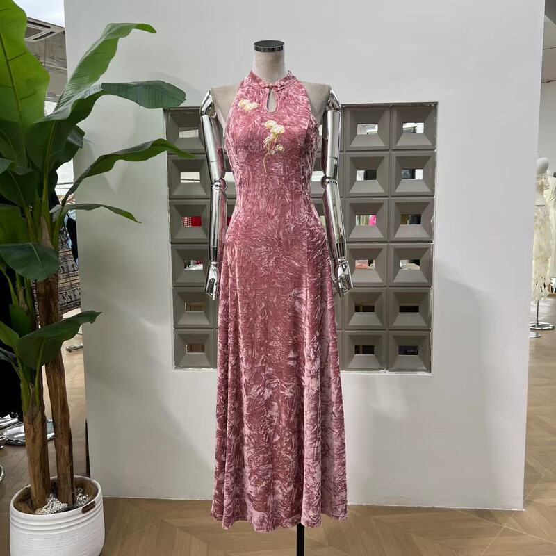 アマゾンレディース2025夏新作ハーフタートルネックノースリーブ刺繍ベルベット新中国風スリムドレスロングドレス|undefined