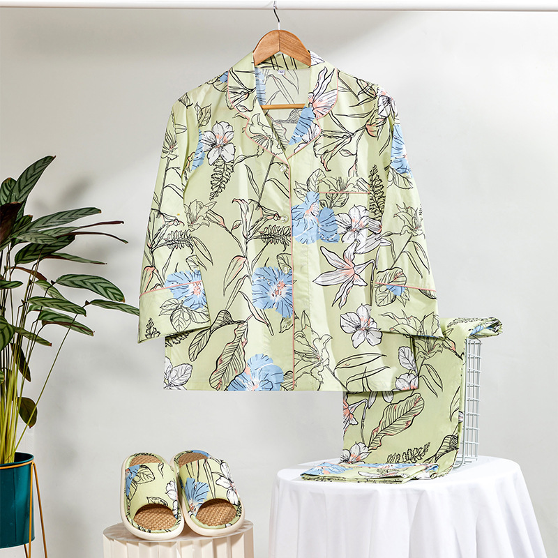 Women's Pajamas with Large Floral Fabric, Home Slippers, Women's Wholesale Loungewear Gift Set, Suitable for Weddings, Can Be Worn Outside, Winter Comfortable