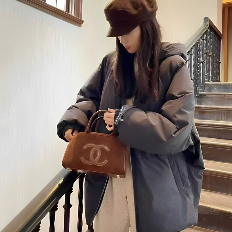 신상품 구름털 다운 재킷 약간의 주름 고급 거위털 한국 스타일 여성 겨울 루즈핏 후드 캐주얼 보온 재킷