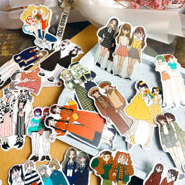 50张韩国盐系高颜值时尚女孩穿搭手帐贴纸卡通可爱小女生贴纸套装