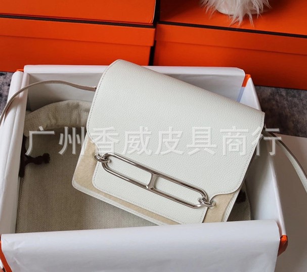 Milkshake white small size (silver buckle needs to be noted)