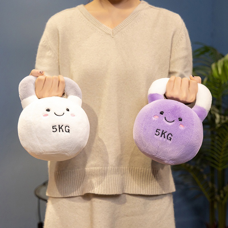 크리 에이 티브 소프트 덤벨 인형 플러시 장난감 케틀벨 인형 체육관 장식 헝겊 인형 남성과 여성을위한 생일 선물