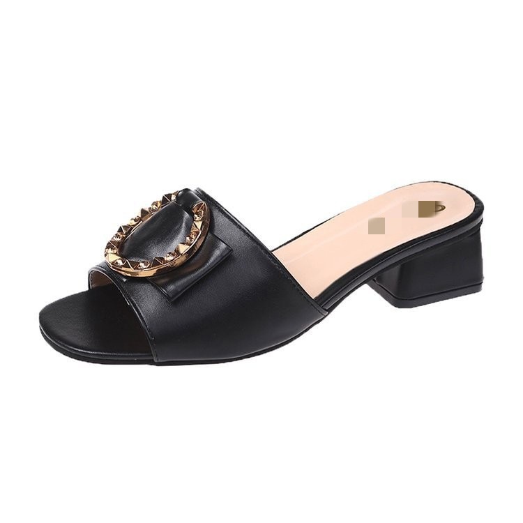 Outdoor de moda zapatillas de tacón grueso de cuero blando verano 2026 nuevo antideslizante una palabra ligera y cómoda sandalias casuales para mujeres