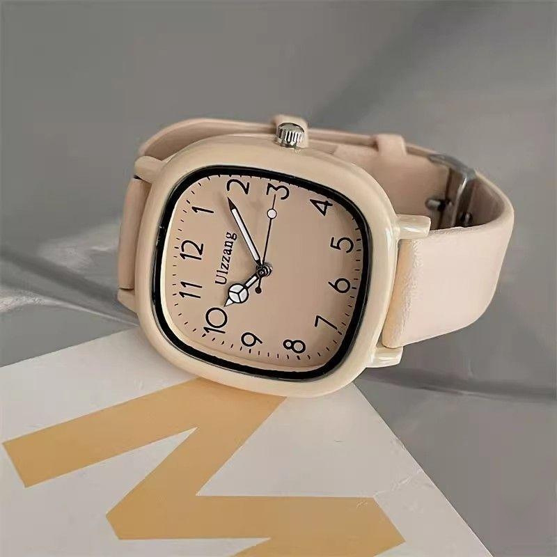 Fresh square small design high quality universal watch
