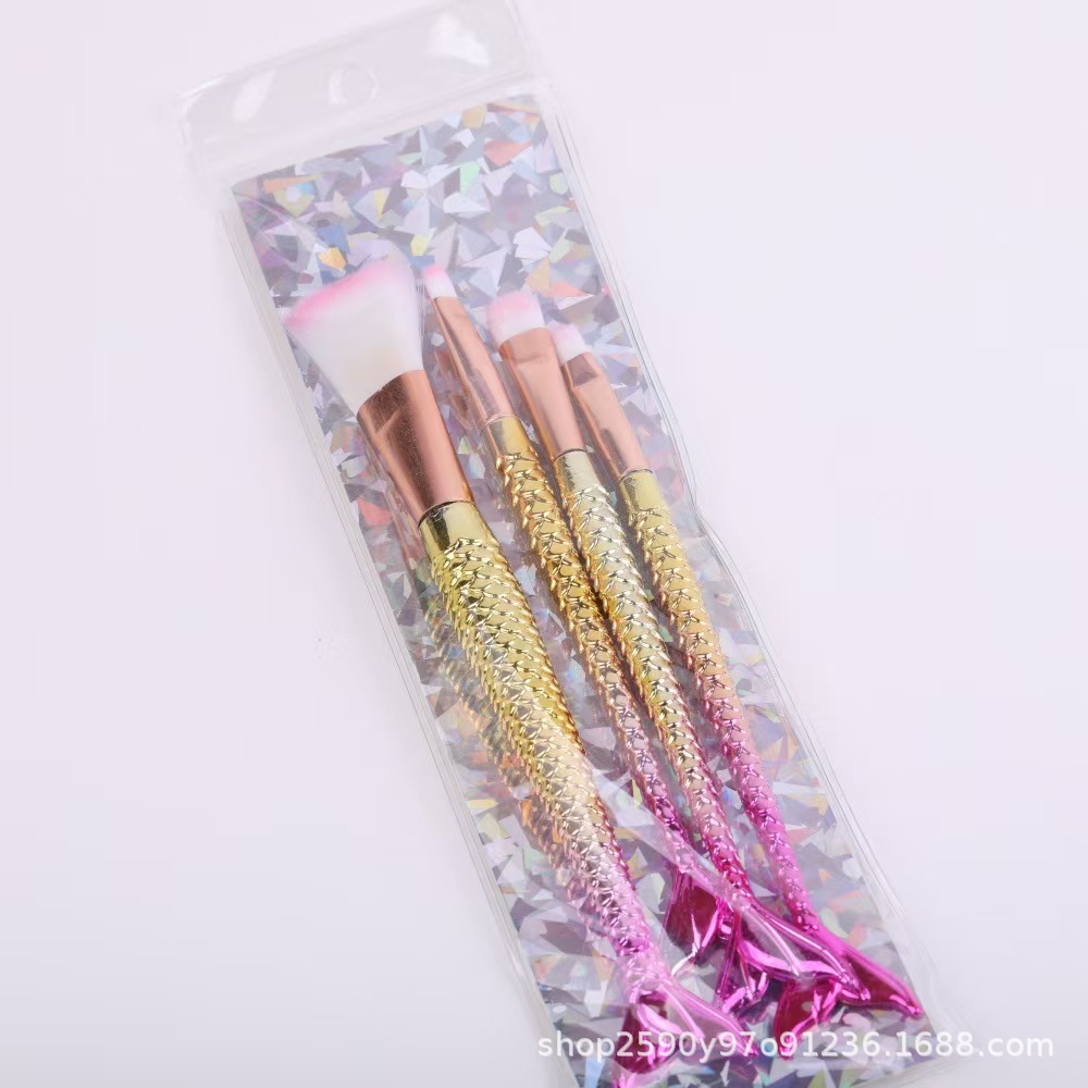 Cuatro cola de sirena transfronteriza venta caliente cepillo de maquillaje galvanizado pintura a granel sombra de ojos cepillo ceja cepillo conjunto completo de cepillo de maquillaje