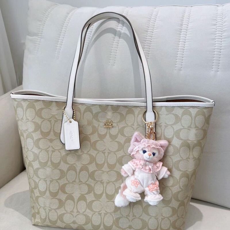 High-end Coach new city33 tote bag, classic monogram pattern, magnetic closure, large-capacity shoulder bag, handbag