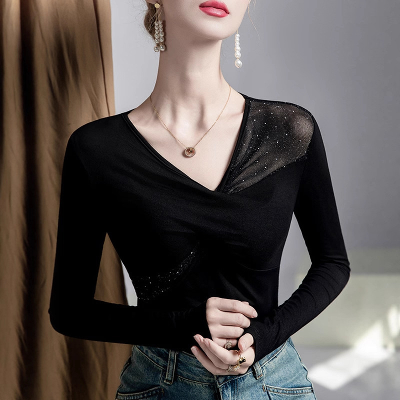 Fashion Long-Sleeve V-Neck T-Shirt for Women 2025 Autumn New Design Niche Base Shirt with Rhinestone Lace Patchwork Top
