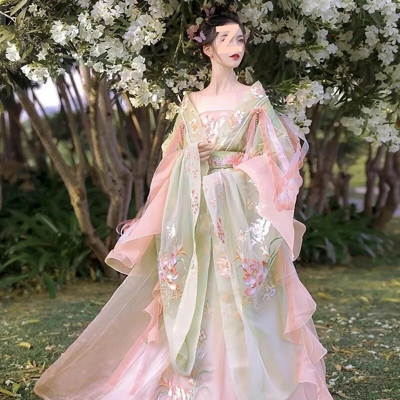 New Style of the Twelve Flower Gods' Lotus Hanfu for Women, Super Fairy-Like Waist-Length Ruqun, Ancient Costume from the Wei and Jin Dynasties, Large-Sleeved Shirt, Off-Shoulder Hanfu New Style of the Twelve Flower Gods' Lotus Hanfu for Women, Super Fairy-Like Waist-Length Ruqun, Ancient Costume from the Wei and Jin Dynasties, Large-Sleeved Shirt, Off-Shoulder Hanfu