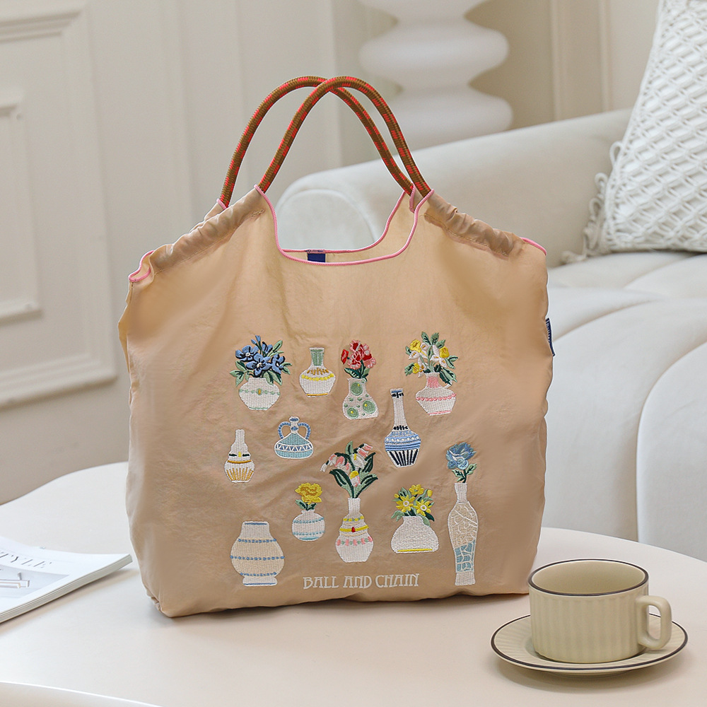 베이지·꽃꽂이