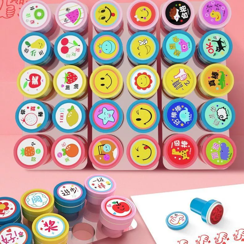 Children's award, cartoon cute seal for kindergarten