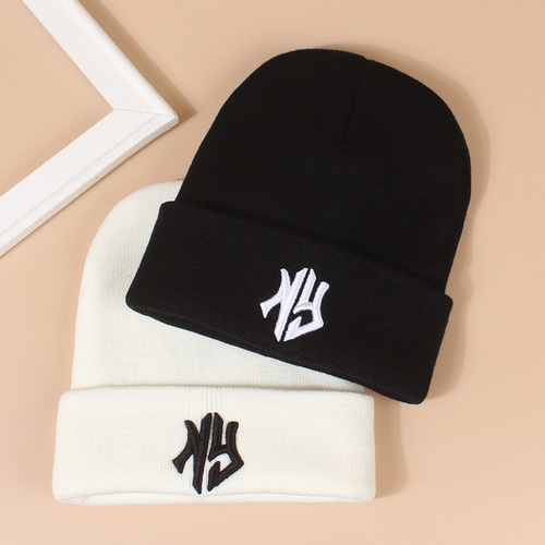 Autumn/Winter Cold-Proof Embroidered Hat for Men and Women, Knitted Beanie for Autumn/Winter, Warm and Trendy Cold Hat, Woolen Hat for Women, Spring/Autumn/Winter Hat