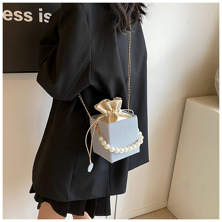 Γυναικεία τσάντα Crossbody με τσάντες χειρός Pearl Texture, μεγάλης χωρητικότητας, για το καλοκαίρι του 2024, σε νέο στυλ, κομψή, με προσωπικότητα και αλυσίδα_voghion.com