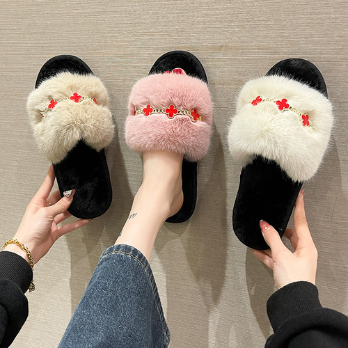  New Arrival Four-Leaf Clover Metal Chain Furry Slippers for Women | Fashionable Indoor & Home Use Open-Toe Cotton Slippers for Cross-Border Markets