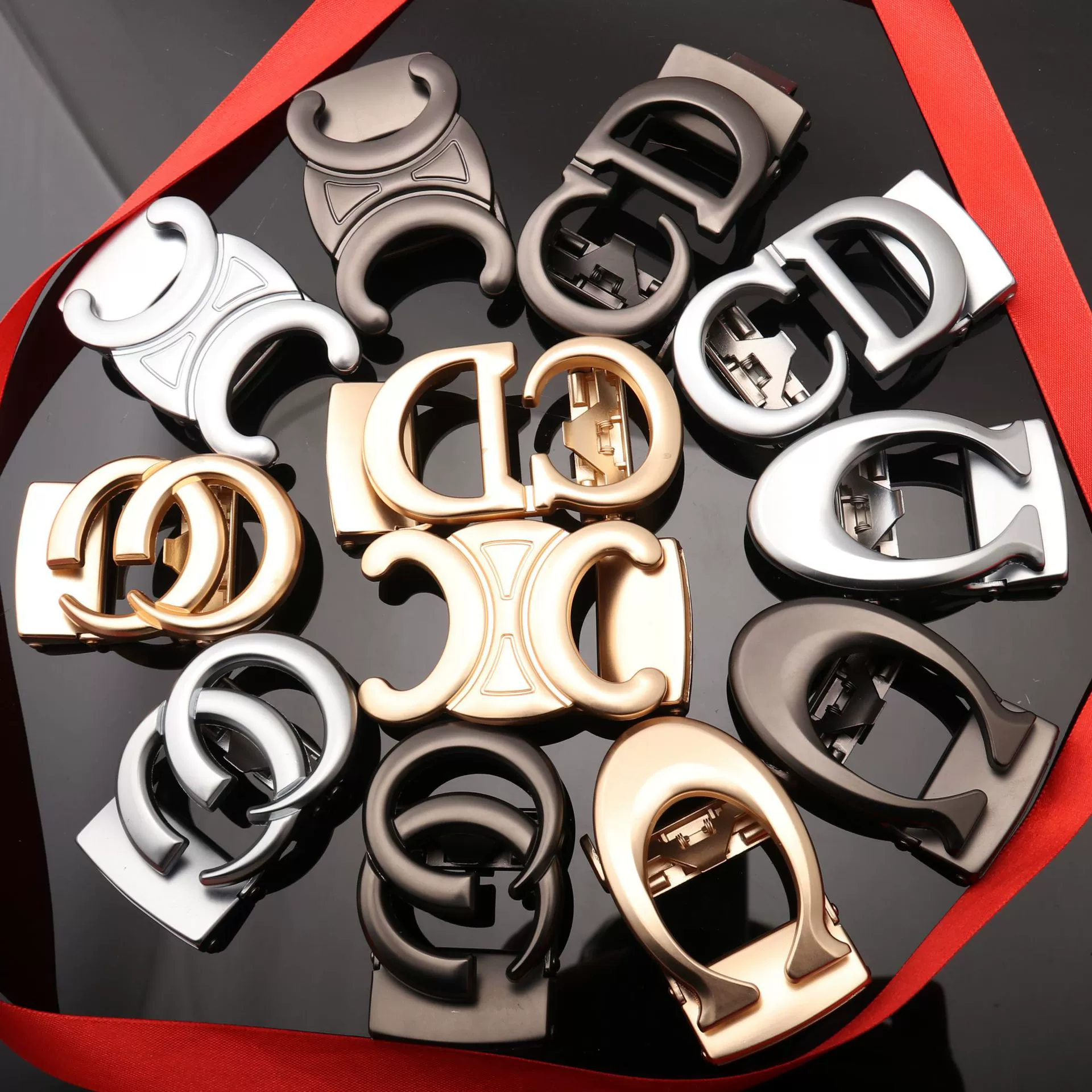 Men's belt, metal trousers, buckle with letters