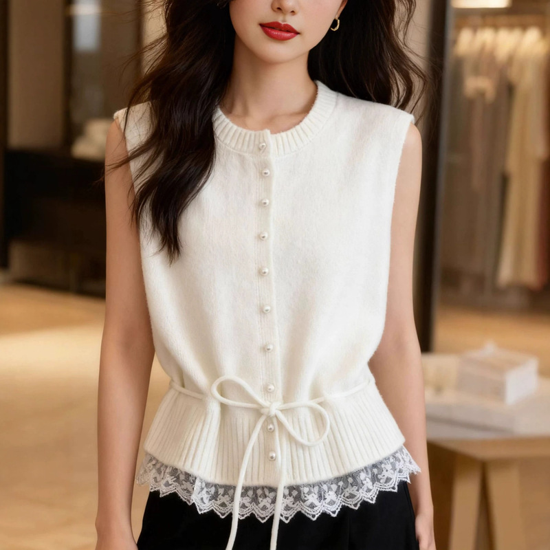 Autumn and Winter Stylish Loose-Fitting Knitted Vest for Women with Lace Trim at the Hem, New Spring Style Layered Vest Autumn and Winter Stylish Loose-Fitting Knitted Vest for Women with Lace Trim at the Hem, New Spring Style Layered Vest