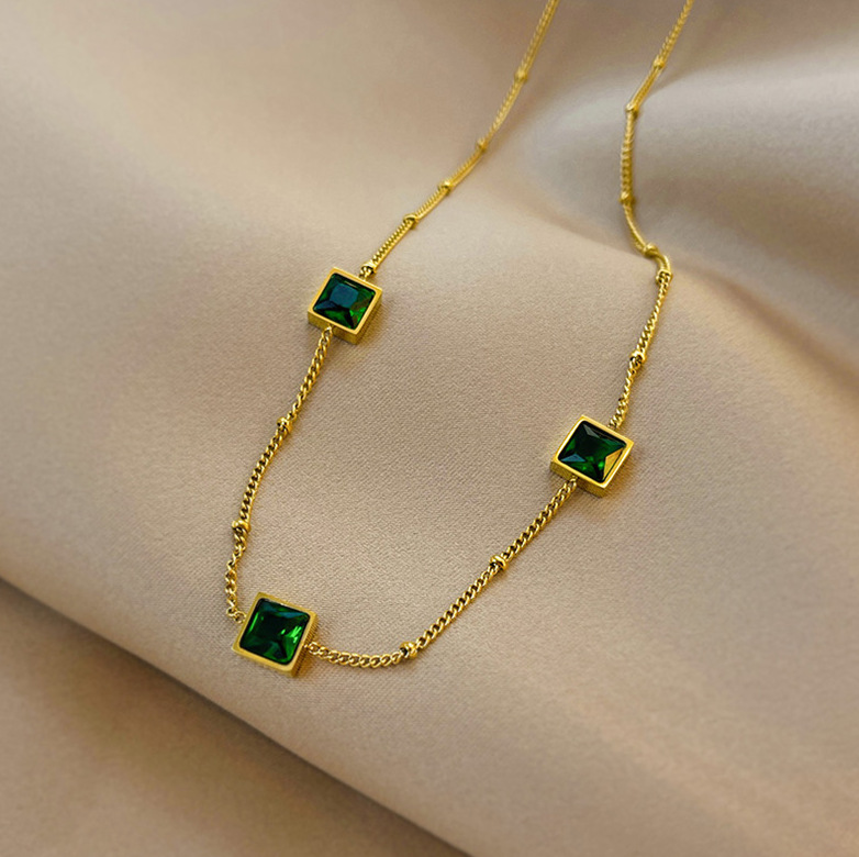 emerald zircon necklace titanium steel simple temperament clavicle chainpicture4