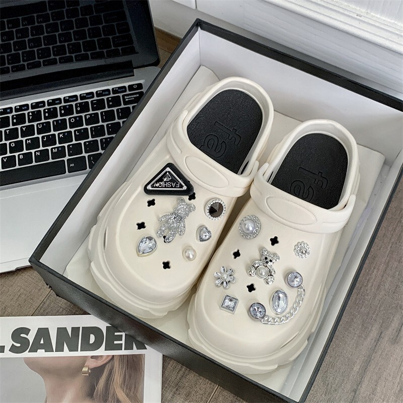 2025 New Arrival Shoes Women's Outer Wear Summer Cute Cyber Celebrous Thick Sole Non-Slip Beach Two-Wearing Shoes