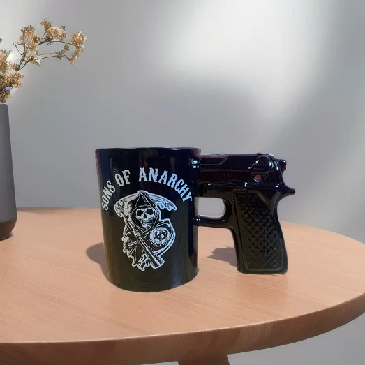 Ceramic gun, coffee revolver, creative gift box, tea cup