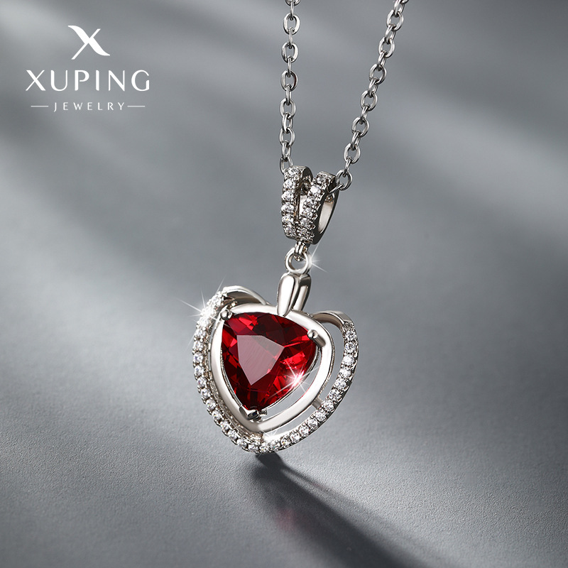 Xupar joyería artificial rubí rojo en forma de corazón colgante hembra Luz de lujo nicho de alto grado amor COLLAR COLGANTE al por mayor