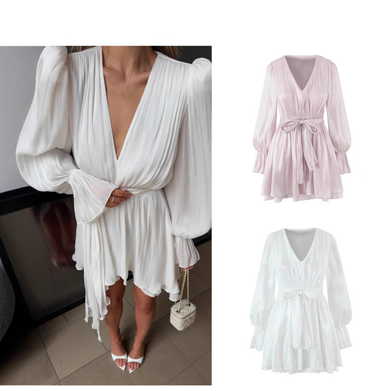 Foreign Trade Wholesale 2025 Autumn New Women's Clothing Slim Fit Simple Pure Desire Style Flared Sleeve Pleated V-Neck Dress Foreign Trade Wholesale 2025 Autumn New Women's Clothing Slim Fit Simple Pure Desire Style Flared Sleeve Pleated V-Neck Dress