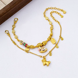 项链;耳环;手链