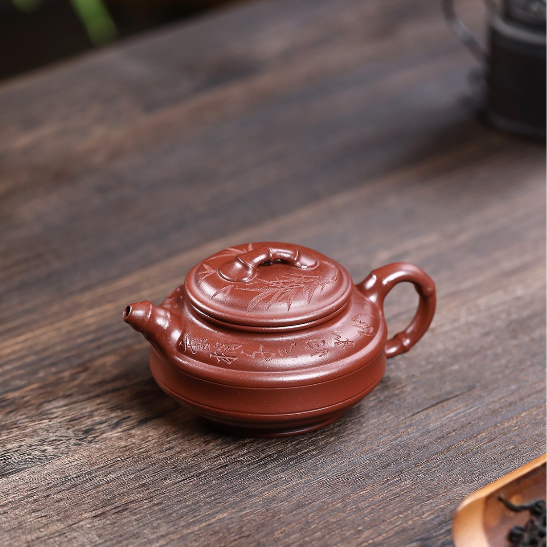 宜兴紫砂壶紫泥本色堆绘双线竹鼓180cc