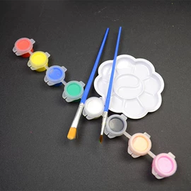 陶瓷彩绘沙画;动植物仿真;储蓄罐