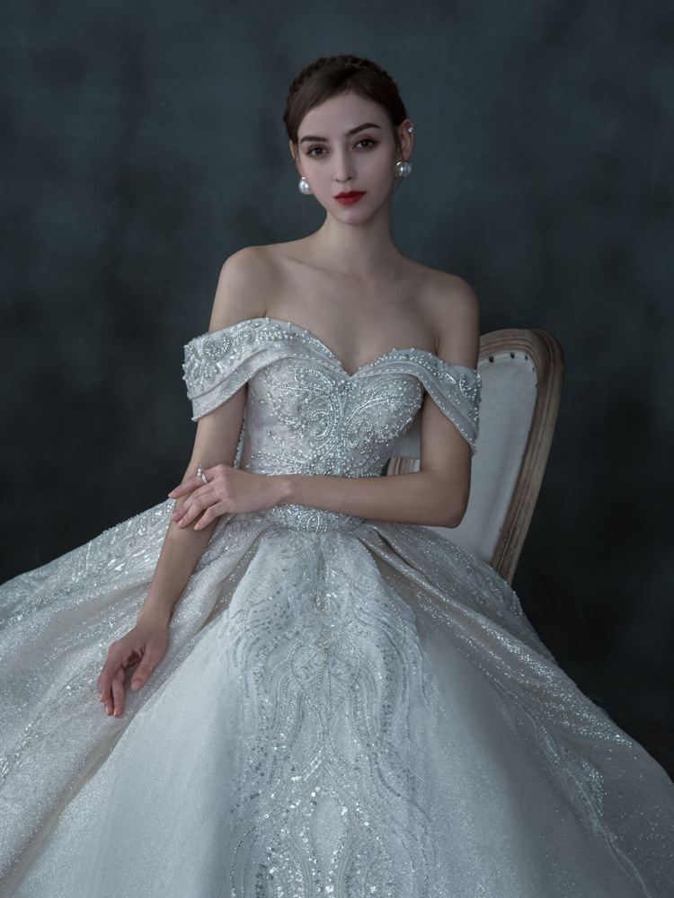 Main Wedding Dress Bride 2025 One-Shoulder Elegant Long Tail Forest Fairy Dream Cover Thick Arms Small Tail