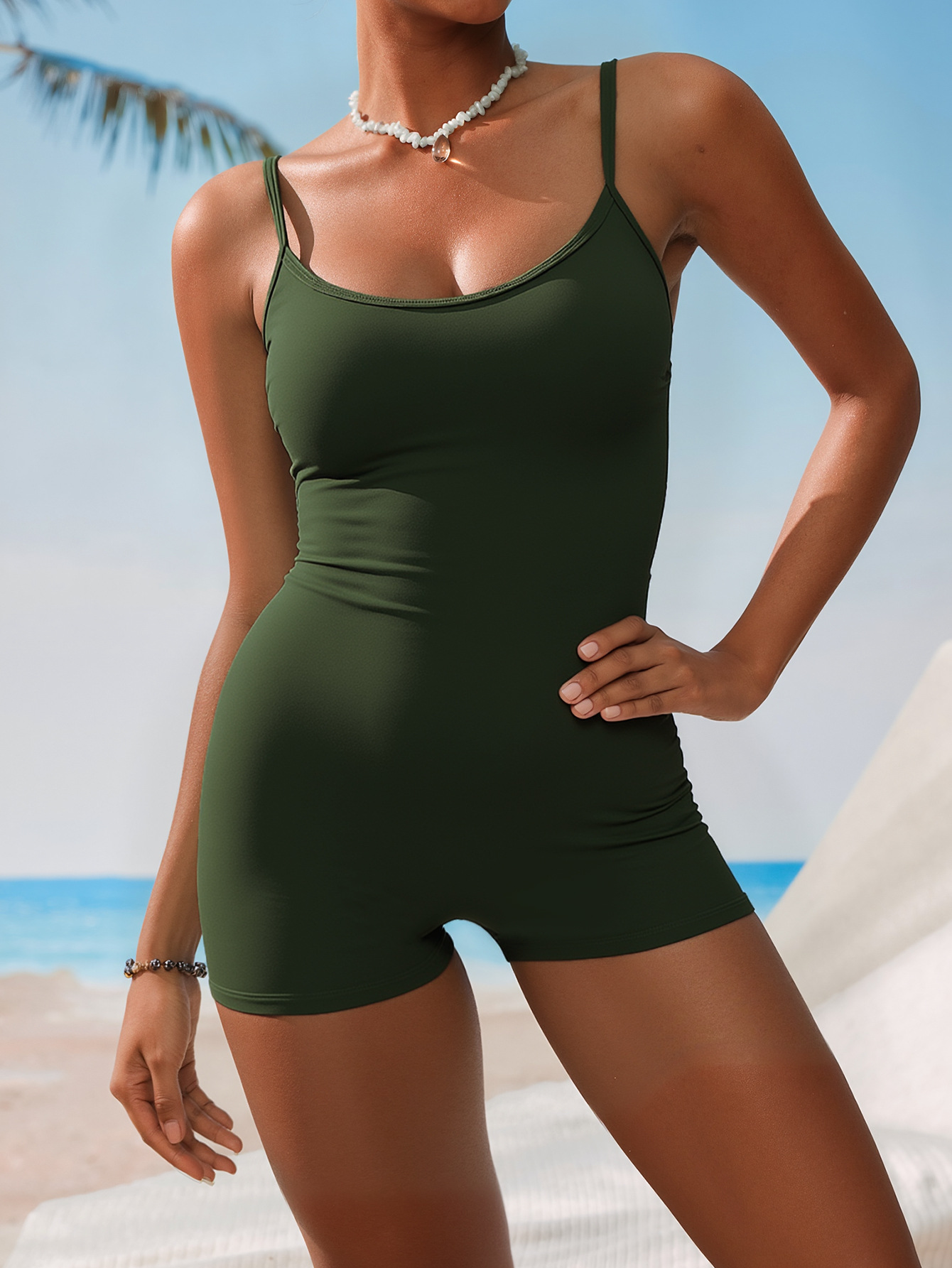 Women's Sexy Solid Color Bikini Swimsuit New Four Corner Shorts One Piece_ecoleips.com