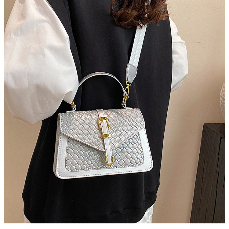 307g Weight Magnetic Buckle Closure Type Single Shoulder Strap Strap Type Crossbody Bag Bags Type Daily Occasion Pu Leather Material Color Block, Solid Color Pattern All Seasons Season Women's Gender Classic Style Style Square Shape Small Size Women's Small Pu Leather Color Block Solid Color Classic Style Square Magnetic Buckle Crossbody Bag 24