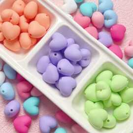 马卡龙橡皮手感漆胖爱心直孔串珠diy手机链钥匙扣材料饰品配件