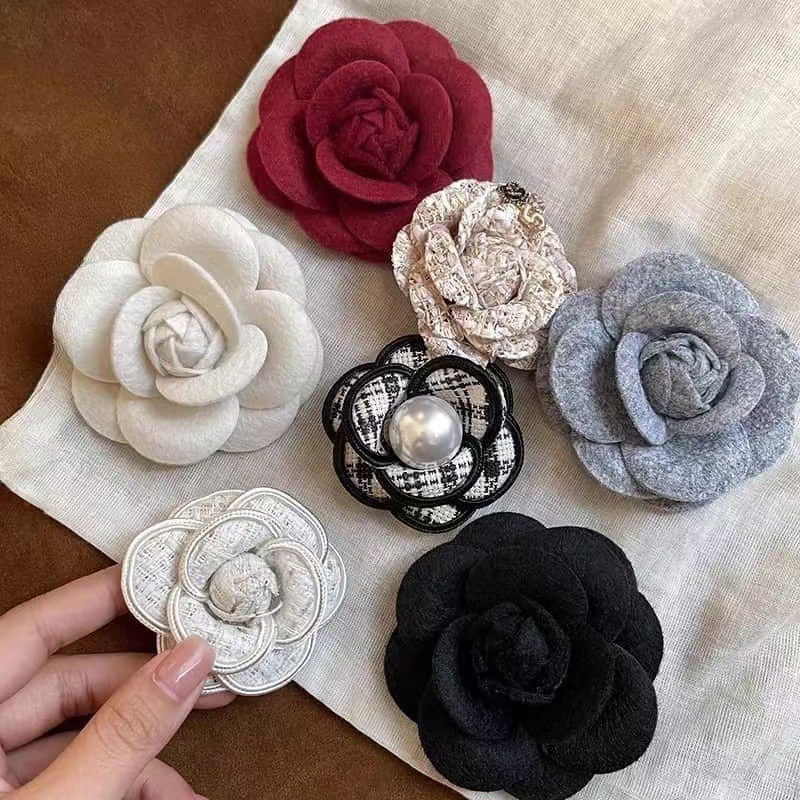 Camelia broche voor dames vintage wollen 3d bloem speld_voghion.com