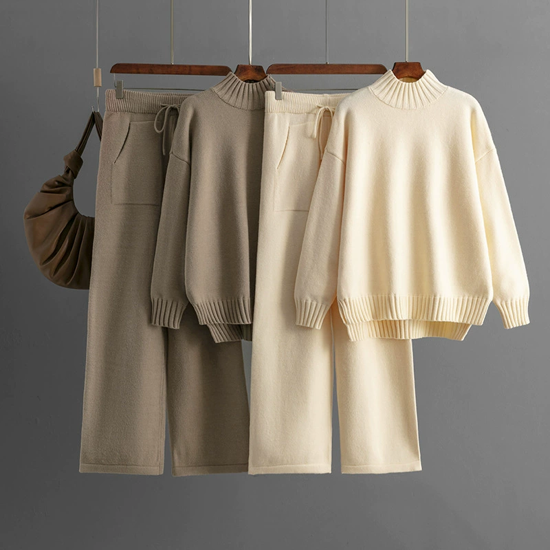 Женский зимний трикотажный костюм 2025 года, утолщённый свободный свитер с полугольфом и длинными рукавами, модный двухкомпонентный комплект для женщин (внешняя торговля)