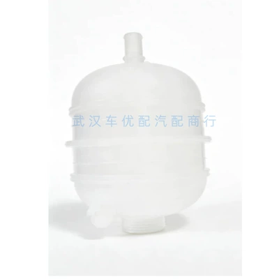 132111/964777280 Car Water Tank Soyutma sisteminin digər hissələri