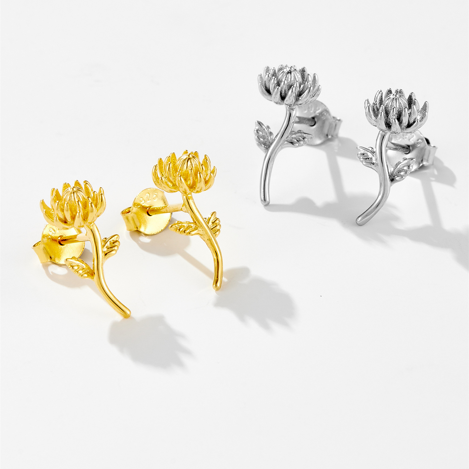 Flower Pattern Women's Gender 1 Pair 18K Gold Plated 925 Sterling Silver Flower Ear Studs