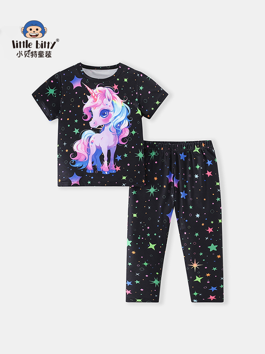Ropa infantil transfronteriza, conjunto europeo y americano de primavera y verano, pantalón largo de manga corta, estampado fluorescente de unicornio de dibujos animados, stock europeo y americano disponible al por mayor.